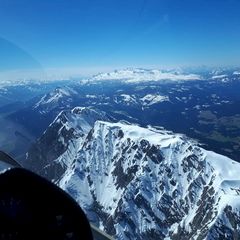 Flugwegposition um 12:27:23: Aufgenommen in der Nähe von Pürgg-Trautenfels, Österreich in 2582 Meter